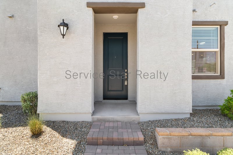 Fantastic Three Bedroom Eastmark Home property image