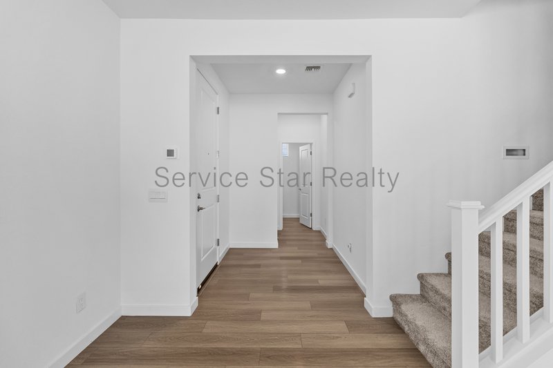 Fantastic Three Bedroom Eastmark Home property image
