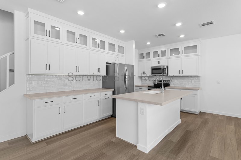 Fantastic Three Bedroom Eastmark Home property image