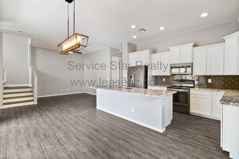 4BR/3BA in Chandler! property image