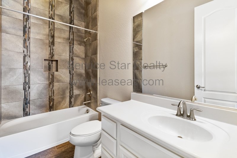 4BR/3BA in Chandler! property image