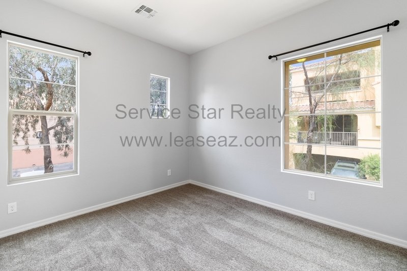 4BR/3BA in Chandler! property image