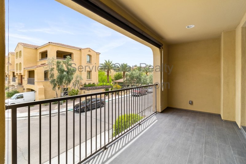 4BR/3BA in Chandler! property image