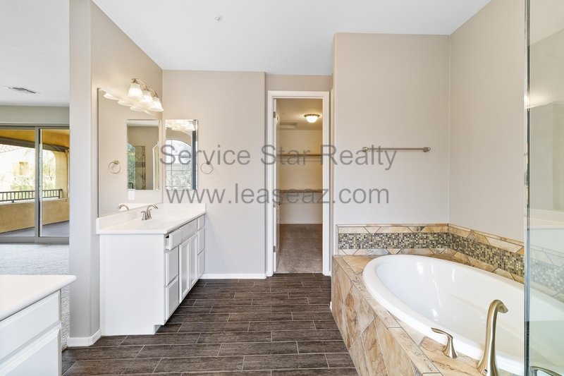 4BR/3BA in Chandler! property image