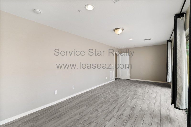 4BR/3BA in Chandler! property image