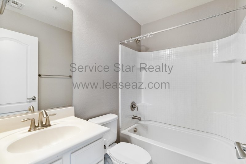 4BR/3BA in Chandler! property image