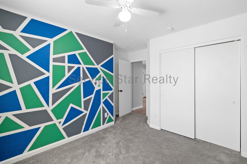 Beautifully upgraded home!! property image