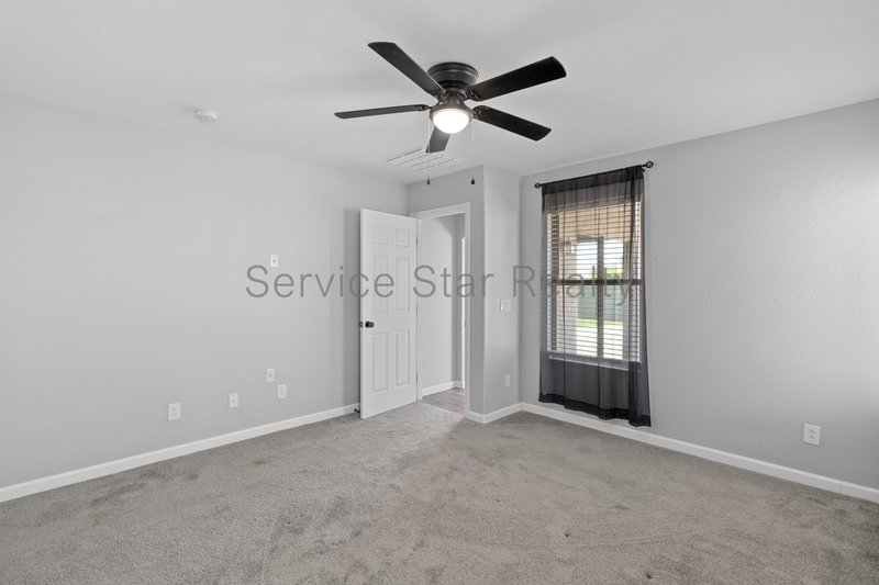Beautifully upgraded home!! property image