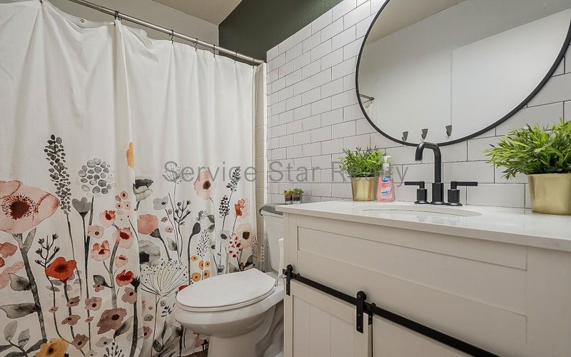 3 Bedroom, 2.5  Bath in North Mesa!! property image