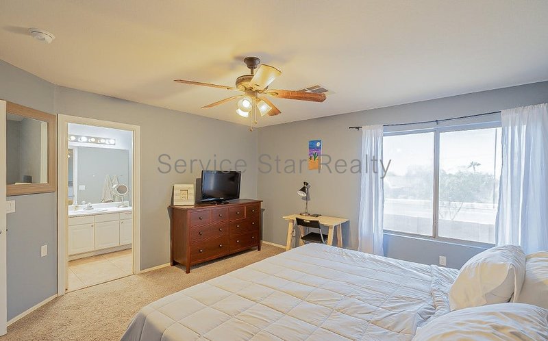 3 Bedroom, 2.5  Bath in North Mesa!! property image