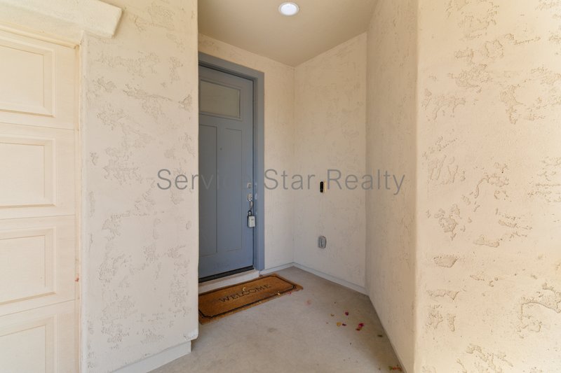 5710 N 107th Ln property image