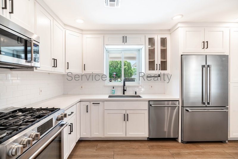 3BR/2BA corner lot in Central Phoenix! property image