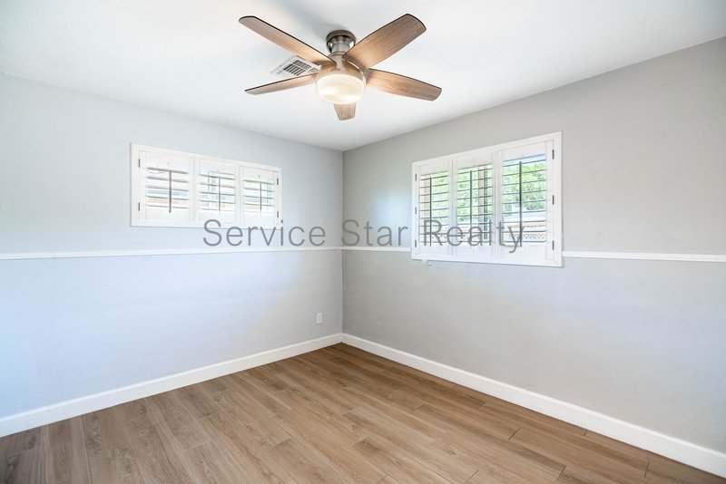 3BR/2BA corner lot in Central Phoenix! property image