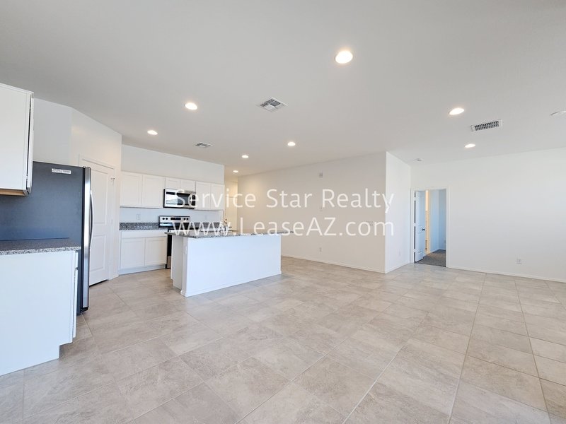 4 Bedroom, 2 Bath Home in Casa Grande! property image