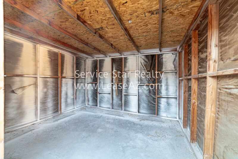 2 bedroom 1 bath Glendale Apt! Backyard + W/D Hookups property image
