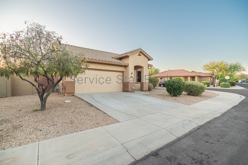 Beautiful 4 Bedroom + 2 Bath in Anthem property image