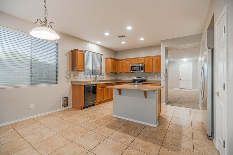 Beautiful 4 Bedroom + 2 Bath in Anthem property image