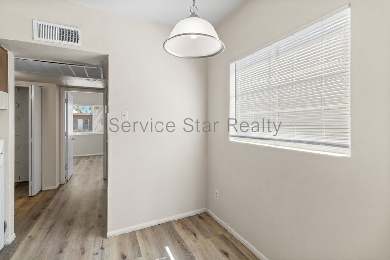 **2 WEEKS FREE RENT WITH MOVE IN BY 7/10** property image