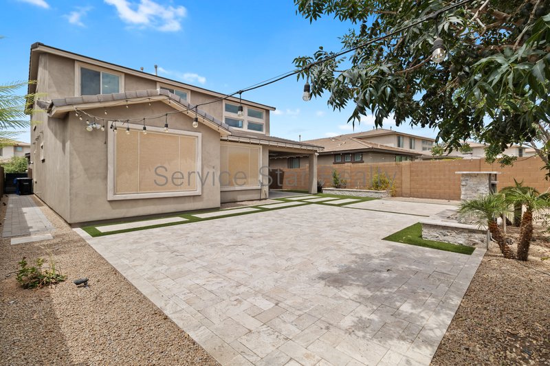 Stunning 5-Bed, 4.5 bath Beauty located in Sky Crossing North Phoenix! property image