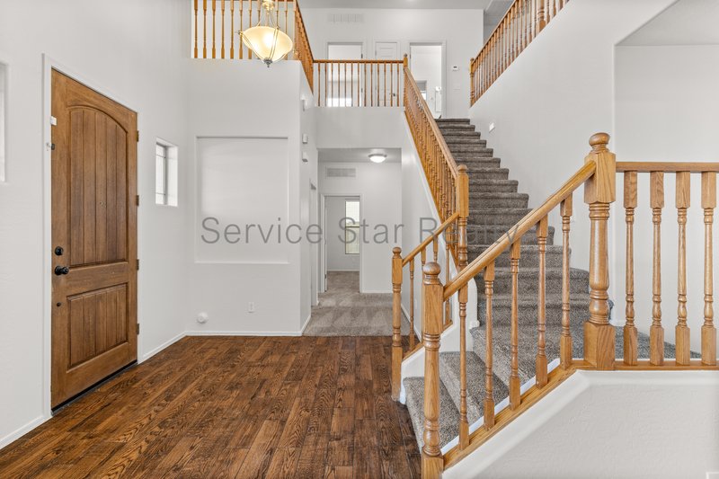 Large Tolleson Home in Sunset Farms with 3 car Garage and Private Pool property image