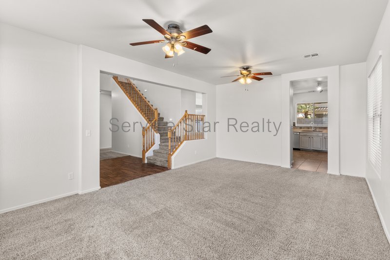 Large Tolleson Home in Sunset Farms with 3 car Garage and Private Pool property image