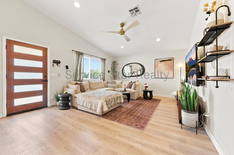 4 Bedroom, 2 Bath Home in Tempe!! property image