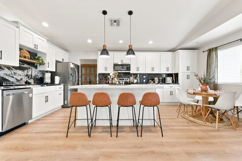 4 Bedroom, 2 Bath Home in Tempe!! property image