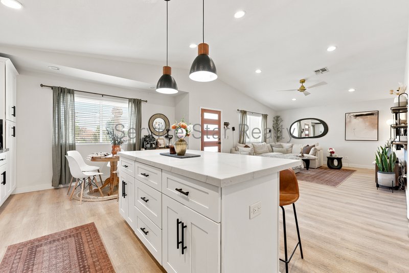 4 Bedroom, 2 Bath Home in Tempe!! property image