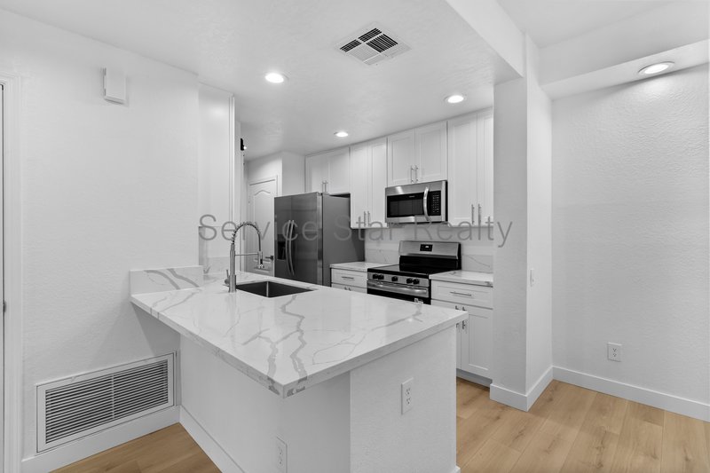 Charming 2 Bed / 2 Bath Condo in the Heart of Tempe! property image
