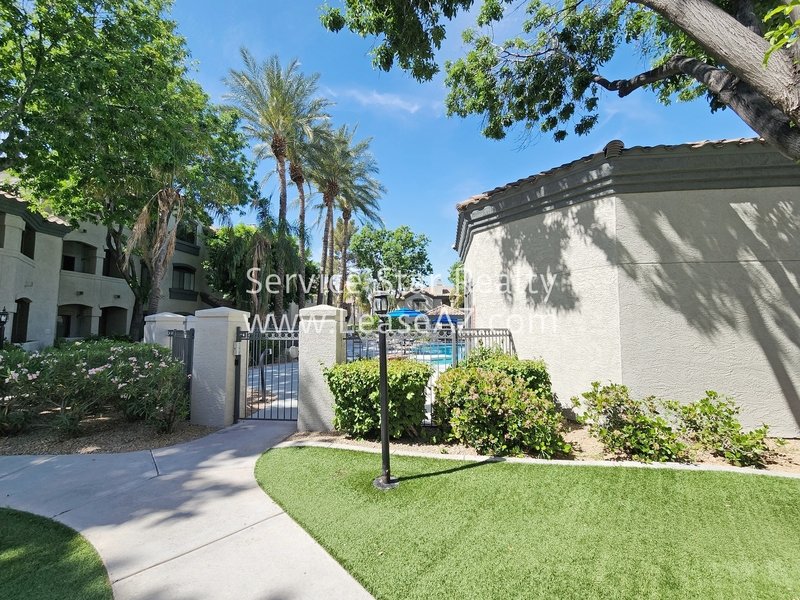 2 Bed, 2 Bath Condo - Ground Floor property image