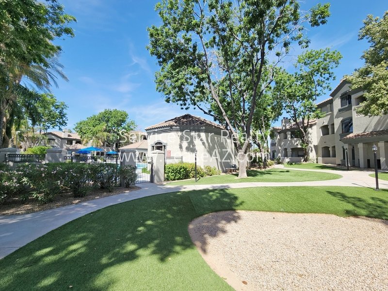2 Bed, 2 Bath Condo - Ground Floor property image