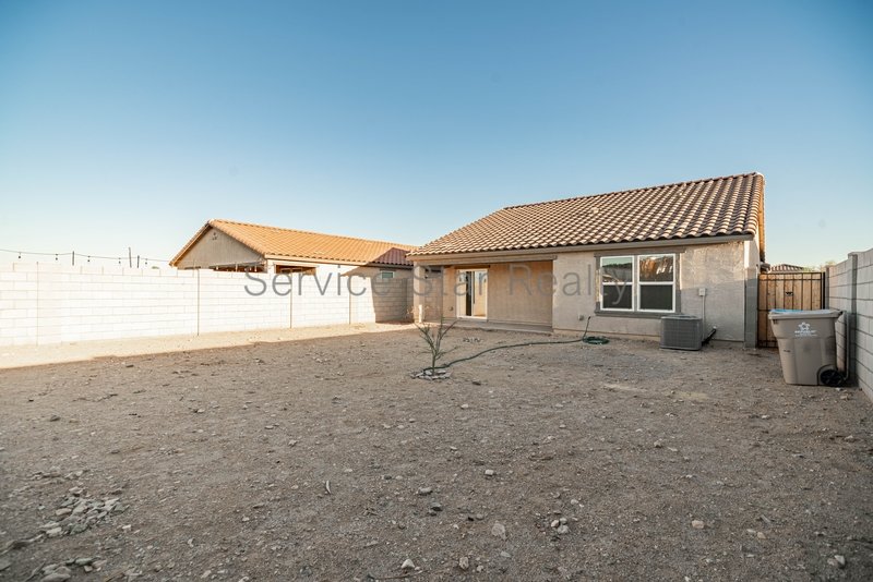 3 bedroom, 2 bath home in Buckeye! property image