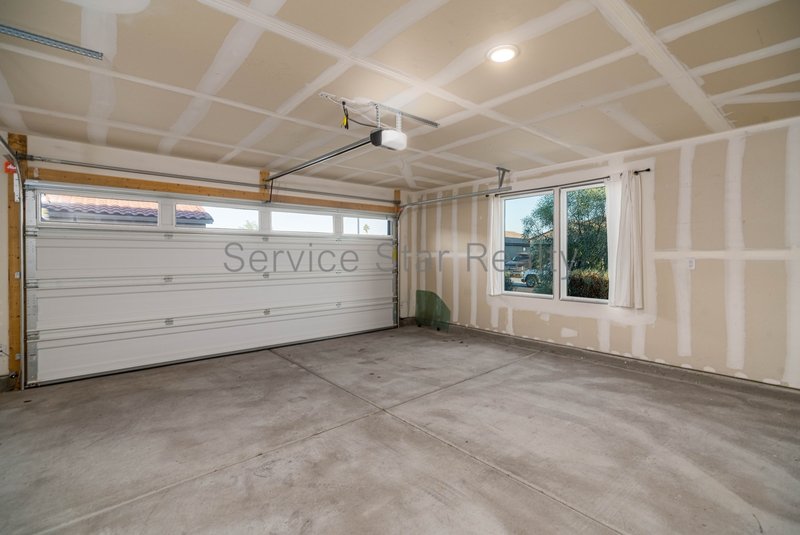 3 bedroom, 2 bath home in Buckeye! property image