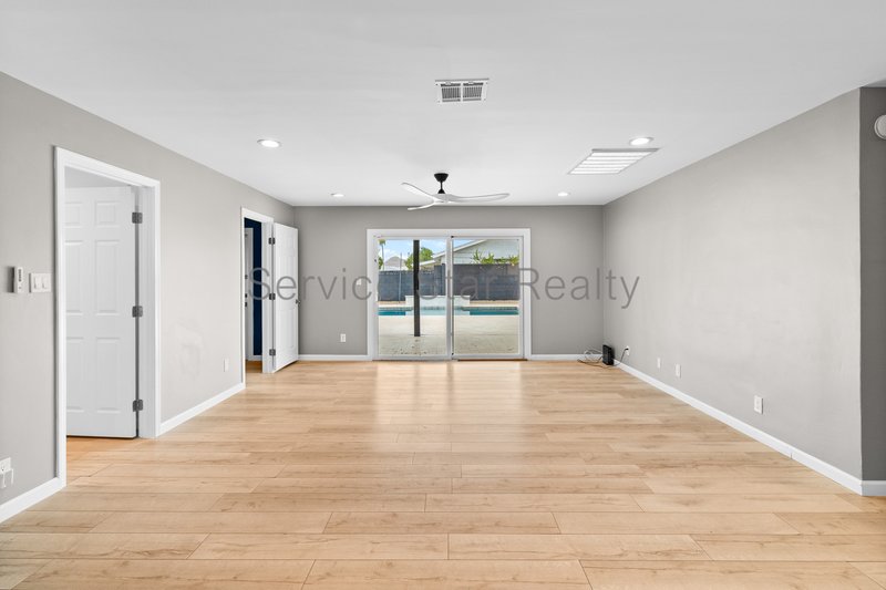 4 Bedrooms | 2 Bathrooms | Modern Pool | Prime Scottsdale Location property image