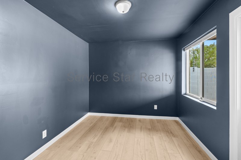 4 Bedrooms | 2 Bathrooms | Modern Pool | Prime Scottsdale Location property image