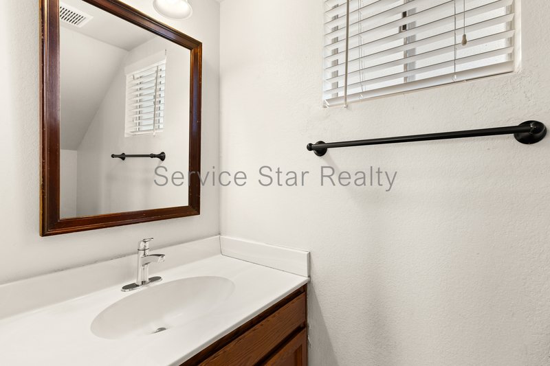 2535 N 15th St Unit 14 property image