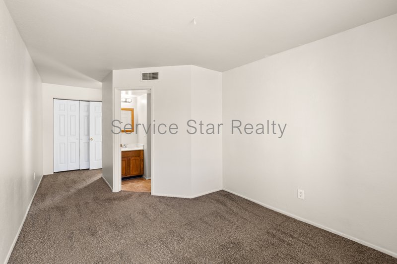 2535 N 15th St Unit 14 property image