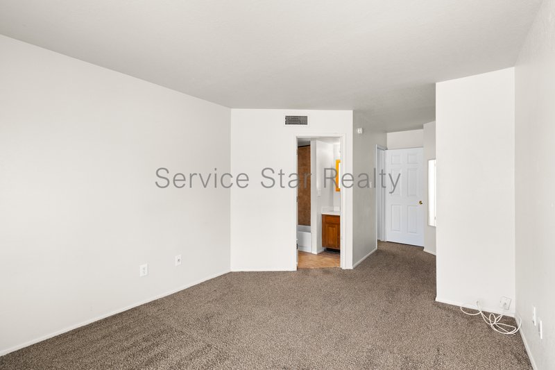 2535 N 15th St Unit 14 property image