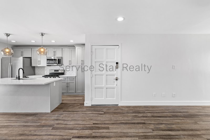 Beautifully Updated 2-Bedroom Condo in Prime Scottsdale Location! property image