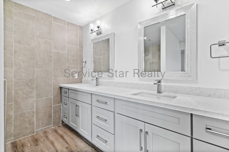 Beautifully Updated 2-Bedroom Condo in Prime Scottsdale Location! property image