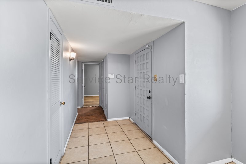 Glendale Home on large lot with Solar and A Pool! property image