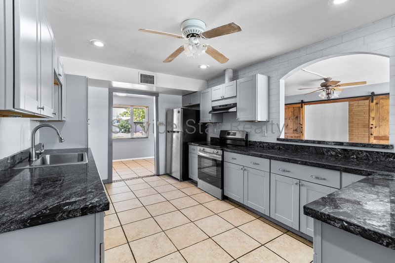 Glendale Home on large lot with Solar and A Pool! property image