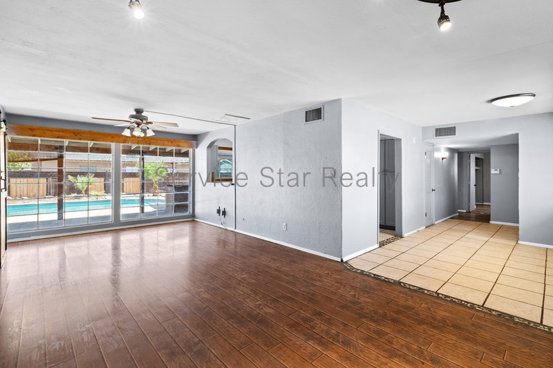 Glendale Home on large lot with Solar and A Pool! property image