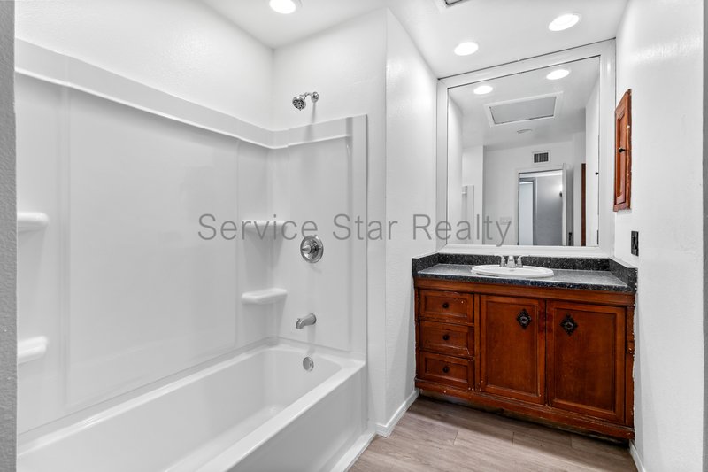 Glendale Home on large lot with Solar and A Pool! property image
