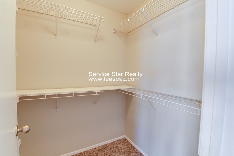 **MOVE IN SPECIAL -- 2 WEEKS FREE RENT!!** property image