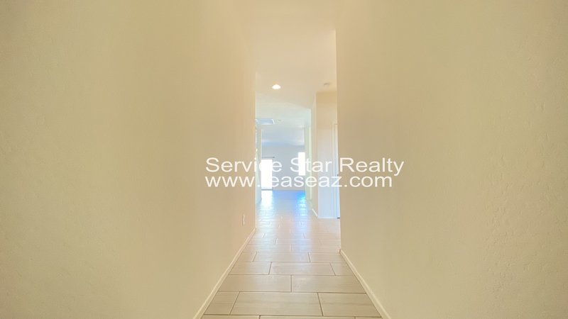 Spectacular 4 bed. 3 bath in Tolleson! property image