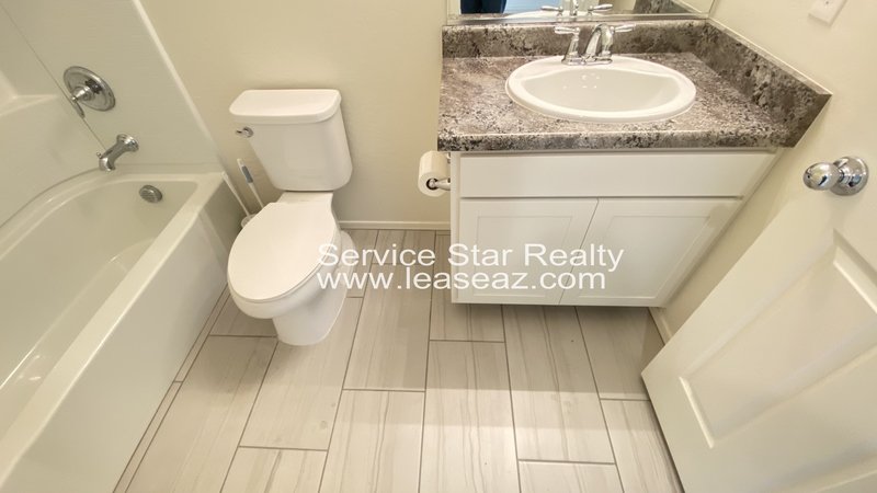 Spectacular 4 bed. 3 bath in Tolleson! property image