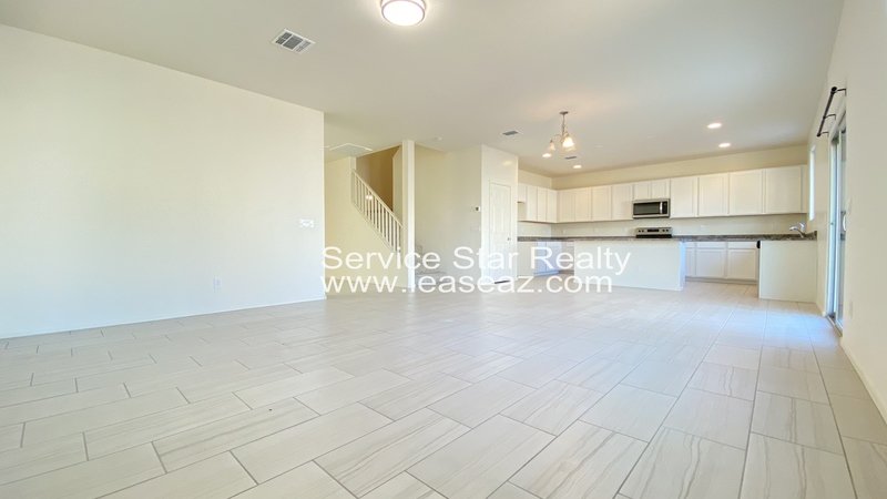 Spectacular 4 bed. 3 bath in Tolleson! property image