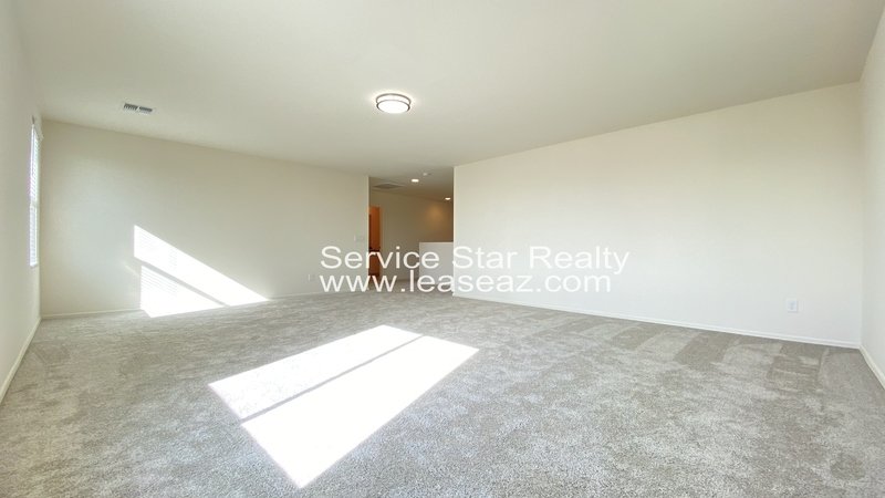 Spectacular 4 bed. 3 bath in Tolleson! property image