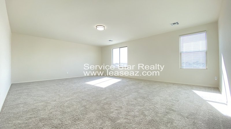 Spectacular 4 bed. 3 bath in Tolleson! property image
